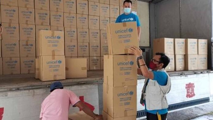 20220103-PAGEONE-UNICEF-staff-Photographer-Ernesto-Casiple.jpg