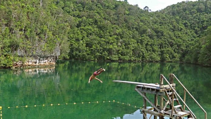 20220227-PAGEONE-Siargao.jpg