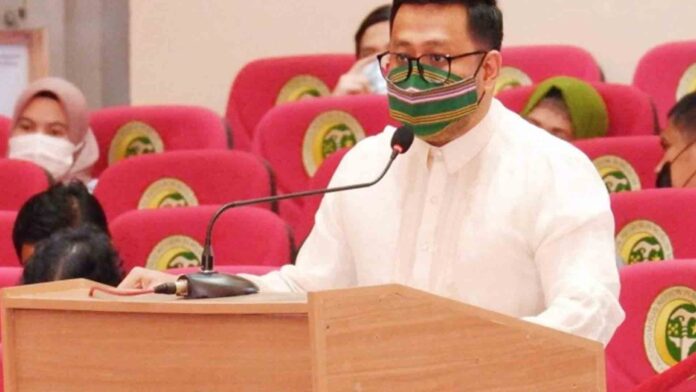 20221006-PAGEONE-Parliament-Member-Amir-Mawallil.jpg